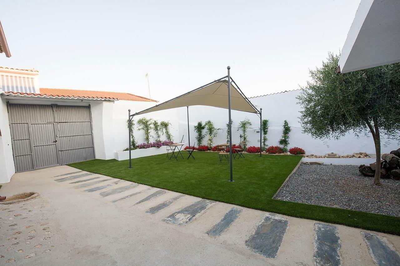 Casa Rural Julio Vegas Santiago Del Campo Luaran gambar